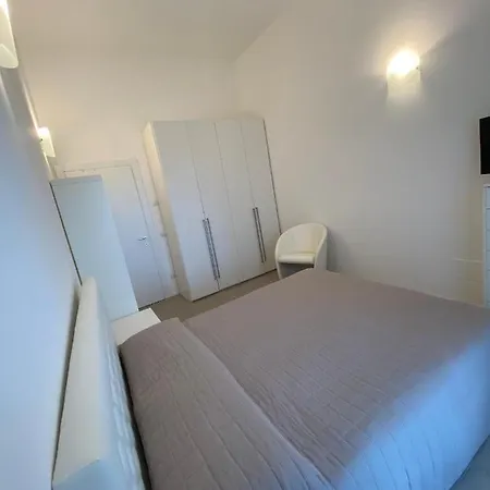 Tramonto - Le Grotte & Apartment Camerano